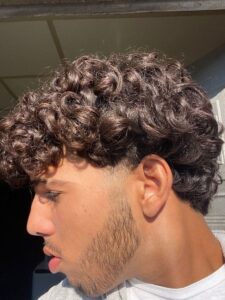 cortes de cabelo cacheado masculino