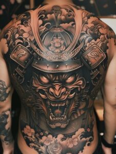 tatuagem nas costas masculina oriental 