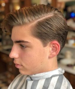 corte de cabelo masculino social na tesoura