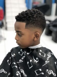  cabelo infantil masculino crespo 