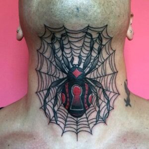 fotos de tatuagem no pescoço