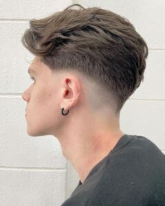 corte de cabelo low fade cabelo liso 